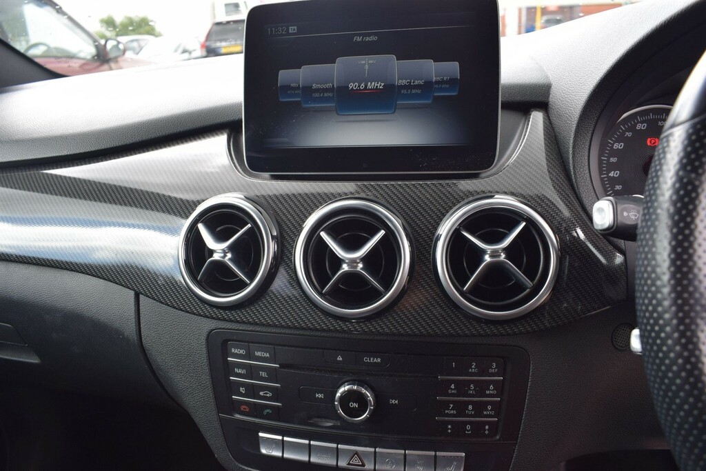 Mercedes-Benz B Class 2.1 B220d Amg Line Premium 7G-dct Euro 6 Ss 5 Silver #4