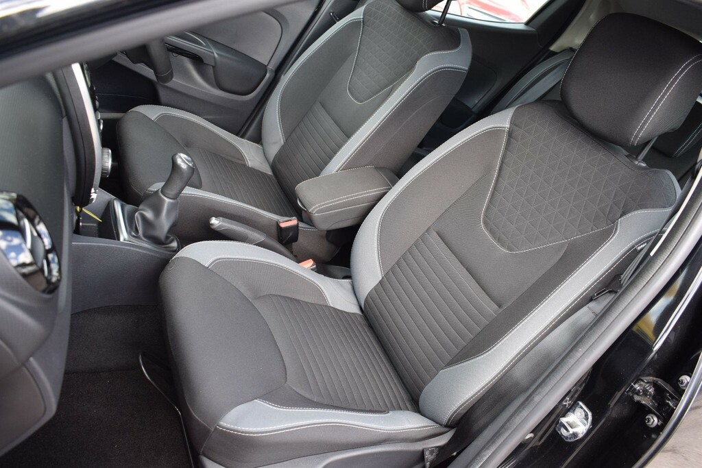 Renault Clio 1.1 Dynamique Nav 16V Black #22