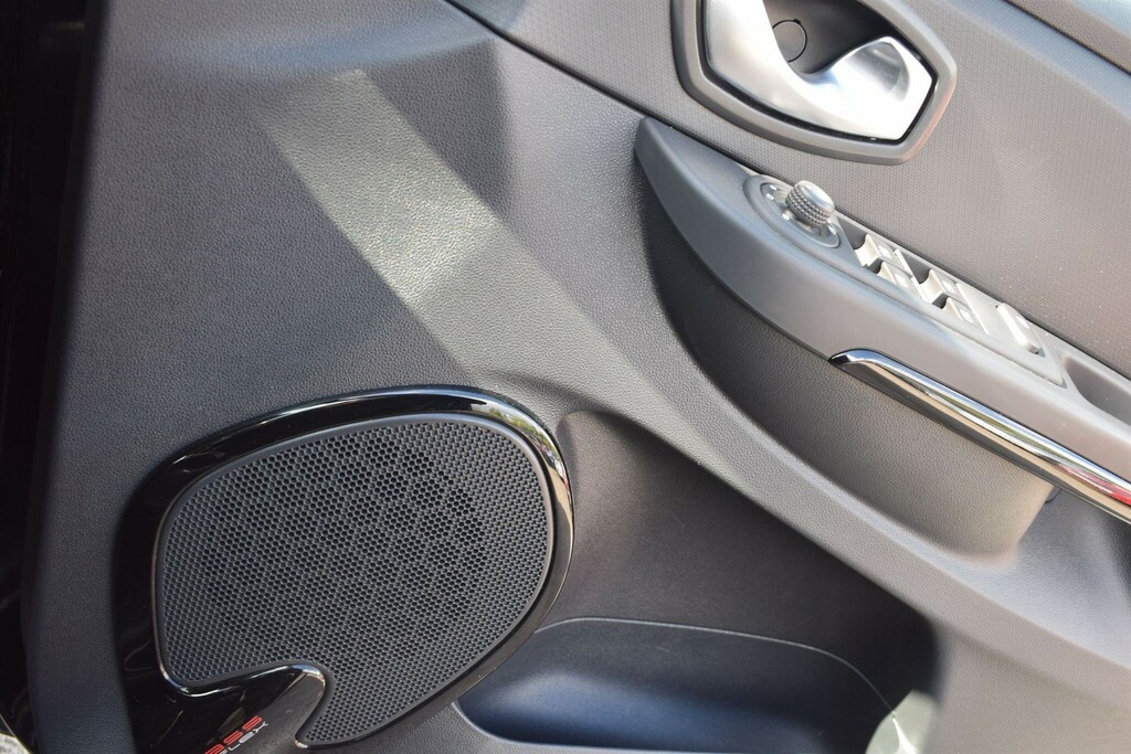 Renault Clio 1.1 Dynamique Nav 16V Black #35