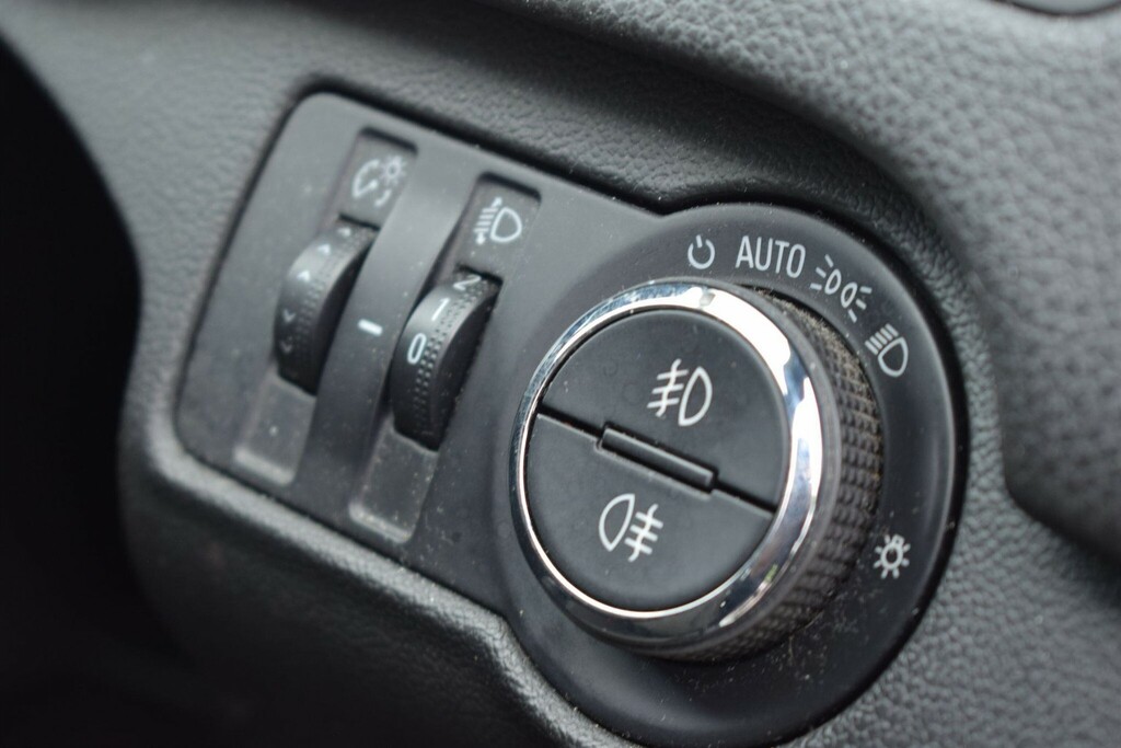 Vauxhall Insignia Techline Cdti Black #28