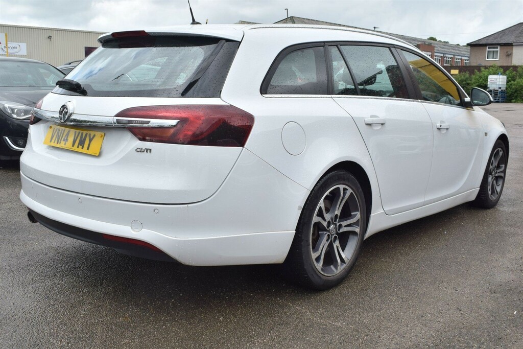 Vauxhall Insignia 2.0 Cdti Ecoflex Limited Edition Sports Tourer Eur White #2
