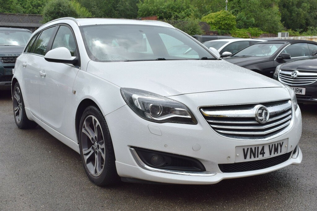 Vauxhall Insignia 2.0 Cdti Ecoflex Limited Edition Sports Tourer Eur White
