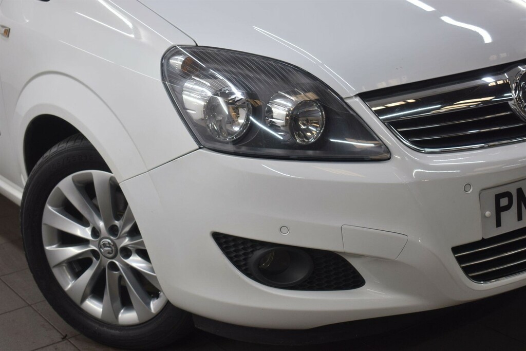 Vauxhall Zafira 1.6 16V Design Euro 5 Snav PN63UEY White #6
