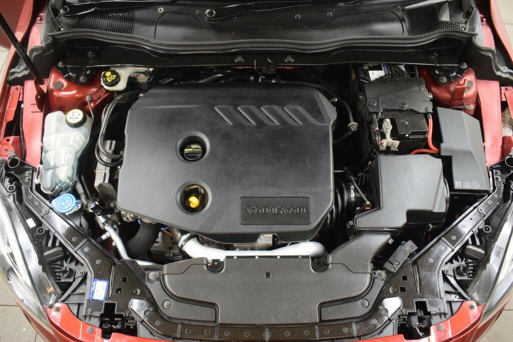 Volvo V40 Cross Country 1.6 D2 Lux Powershift Euro 5 Ss Red #6