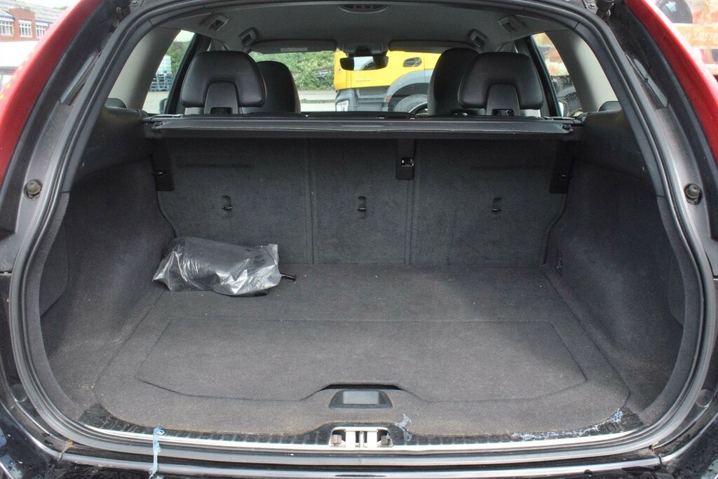 Volvo XC60 2017 17 2.0 Grey #19