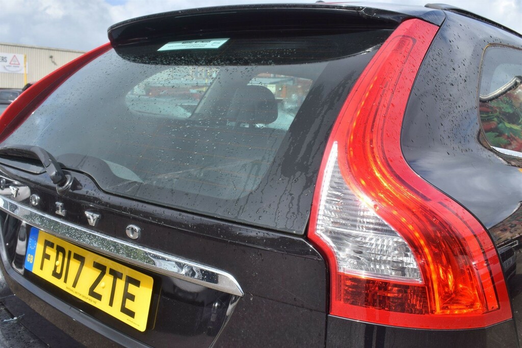 Volvo XC60 2017 17 2.0 Grey #11