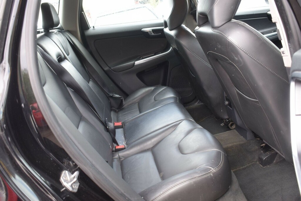 Volvo XC60 2017 17 2.0 Grey #23