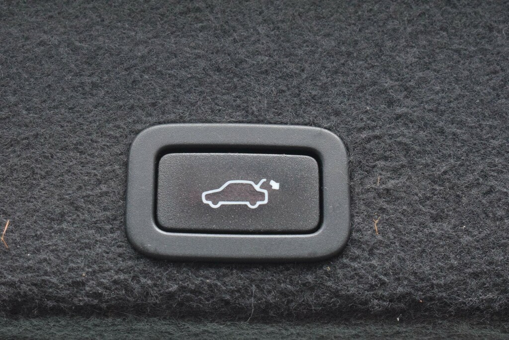 Volvo XC60 2017 17 2.0 Grey #24