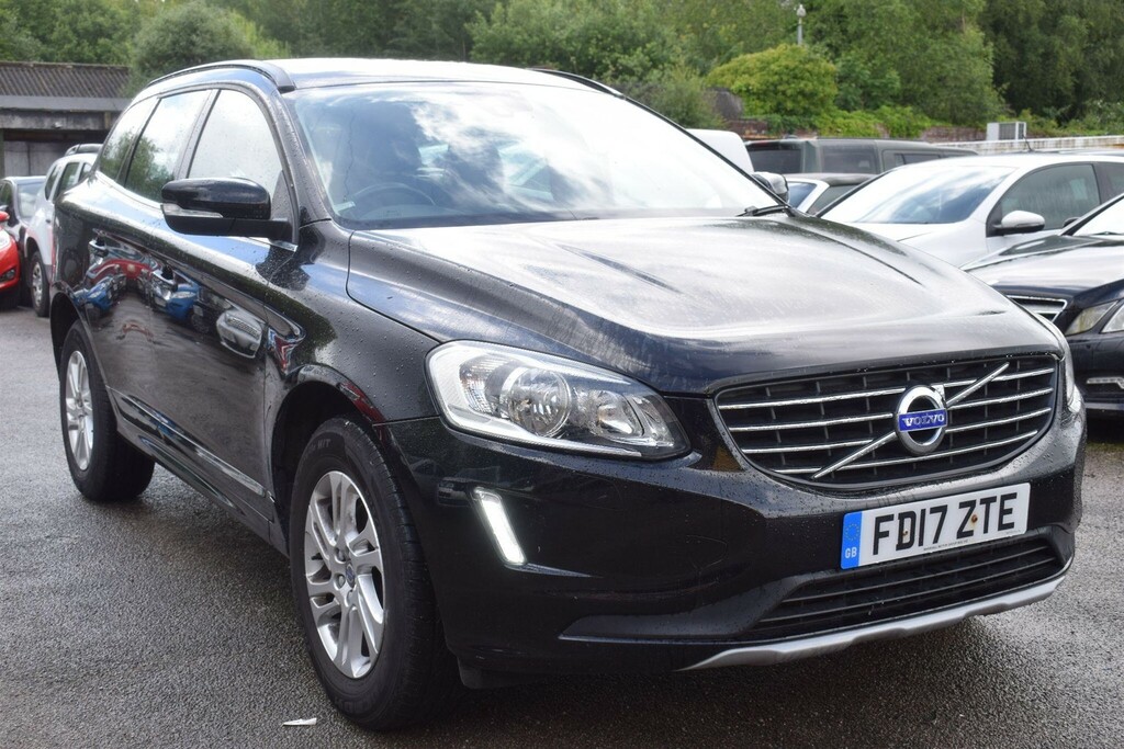 Volvo XC60 Suv Black #5