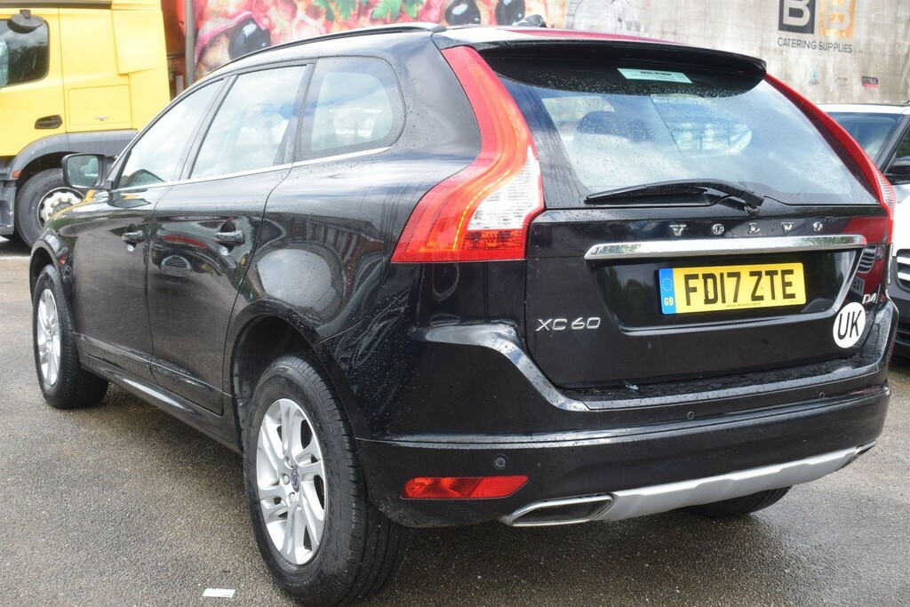Volvo XC60 2017 17 2.0 Grey #17