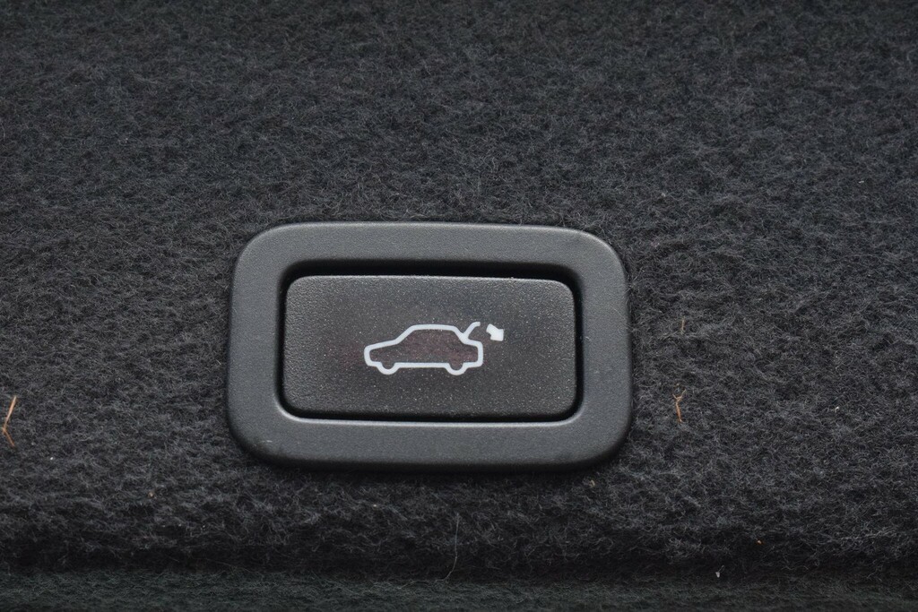 Volvo XC60 2017 17 2.0 Grey #33