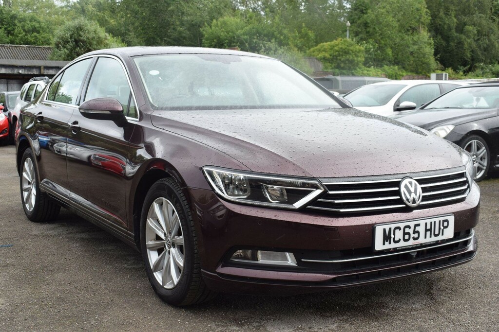 Volkswagen Passat Blue #11