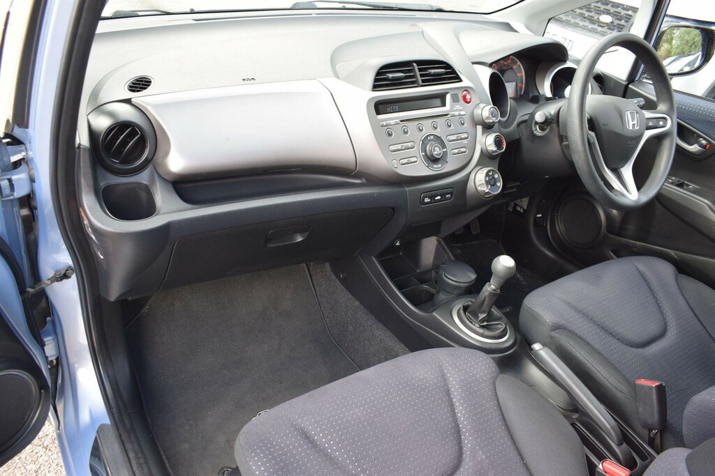 Honda Jazz Hatchback Blue #18