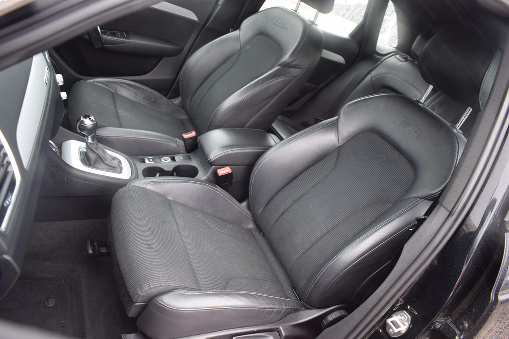 Audi Q3 2.0 Tdi S Line S Tronic Quattro Euro 5 Ss LD13UKH Black #4