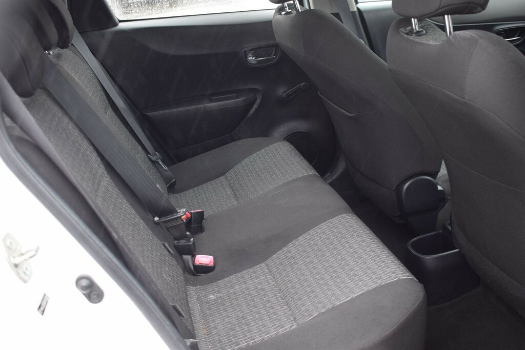 Toyota Yaris Hatchback White #22
