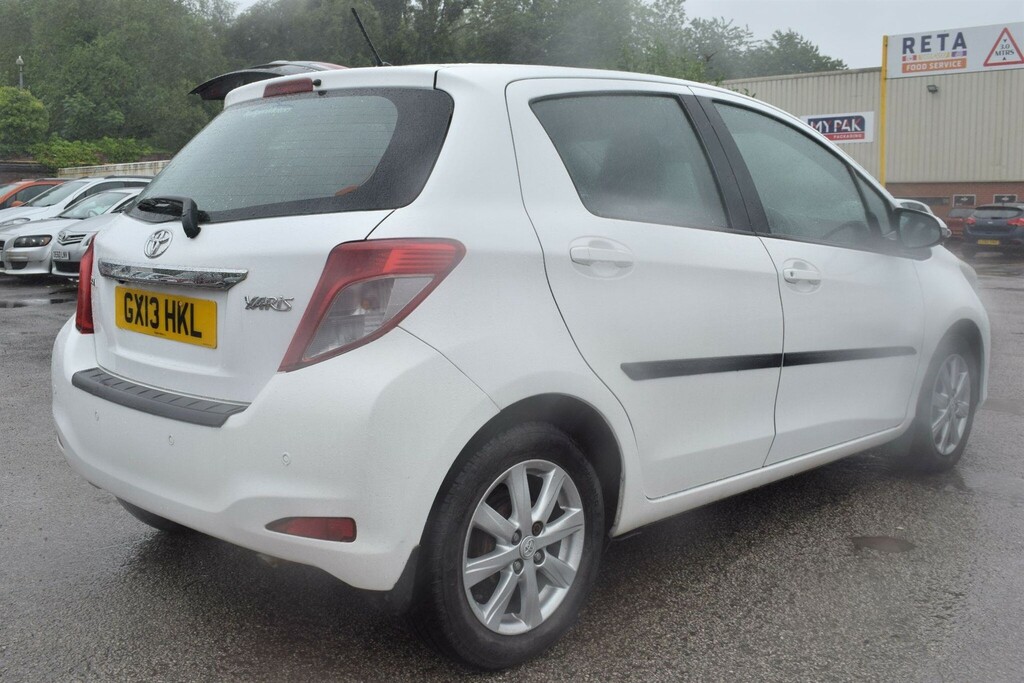 Toyota Yaris Hatchback White #2