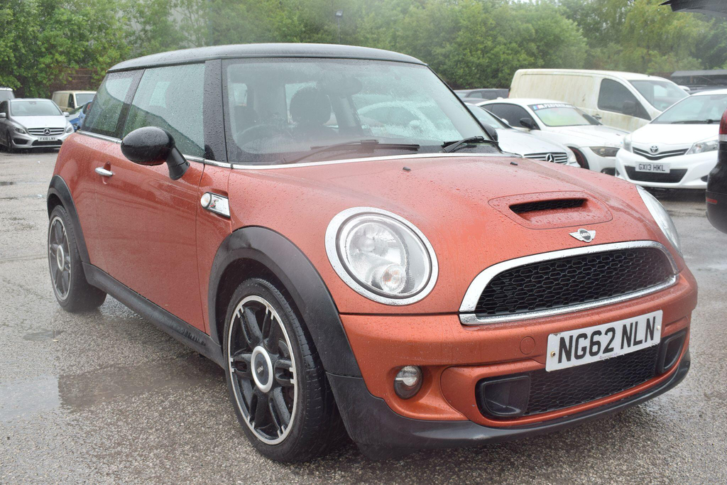 Mini Hatch 1.6 Cooper S Euro 5 Ss Orange