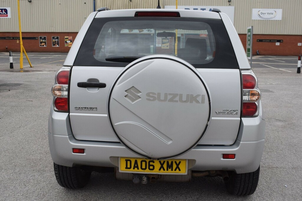 Suzuki Grand Vitara 1.6L 3dr Silver #15
