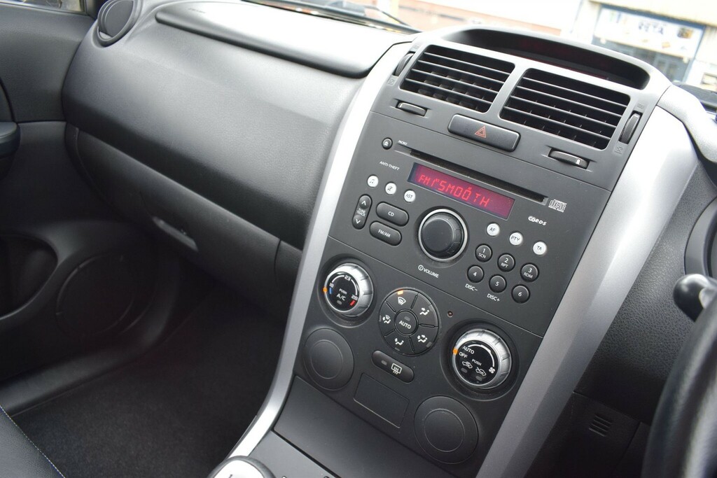 Suzuki Grand Vitara 1.6L 3dr Silver #21