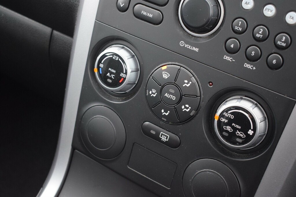 Suzuki Grand Vitara 1.6L 3dr Silver #24