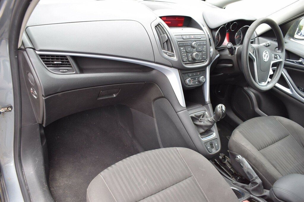 Vauxhall Zafira Tourer Sri Nav T  #20