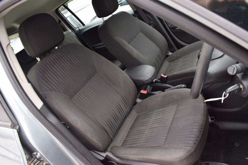 Vauxhall Zafira Tourer Sri Nav T  #21