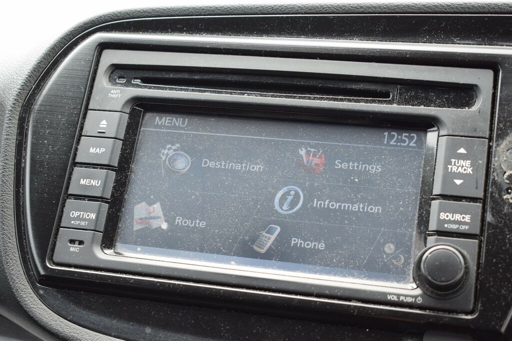 Honda Insight 1.3 Ima Hx Hybrid Cvt Hatchback White #25