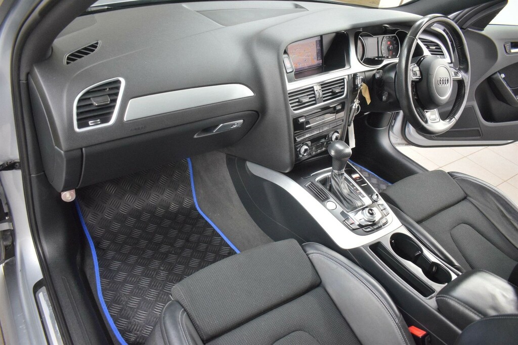 Audi A4 Avant Estate Silver #3