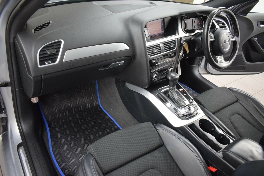 Audi A4 Avant 2.0 Avant Tfsi S Line 188 Bhp Black #42