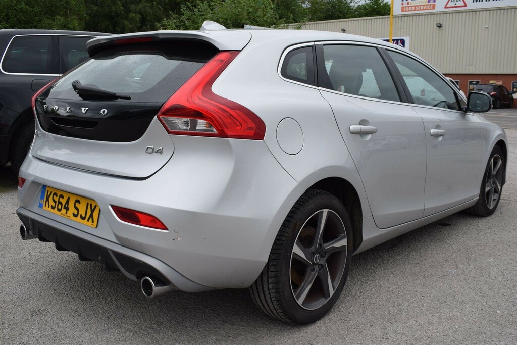 Volvo V40 1.6 D2 R-design Euro 5 Ss 2015 Grey #17