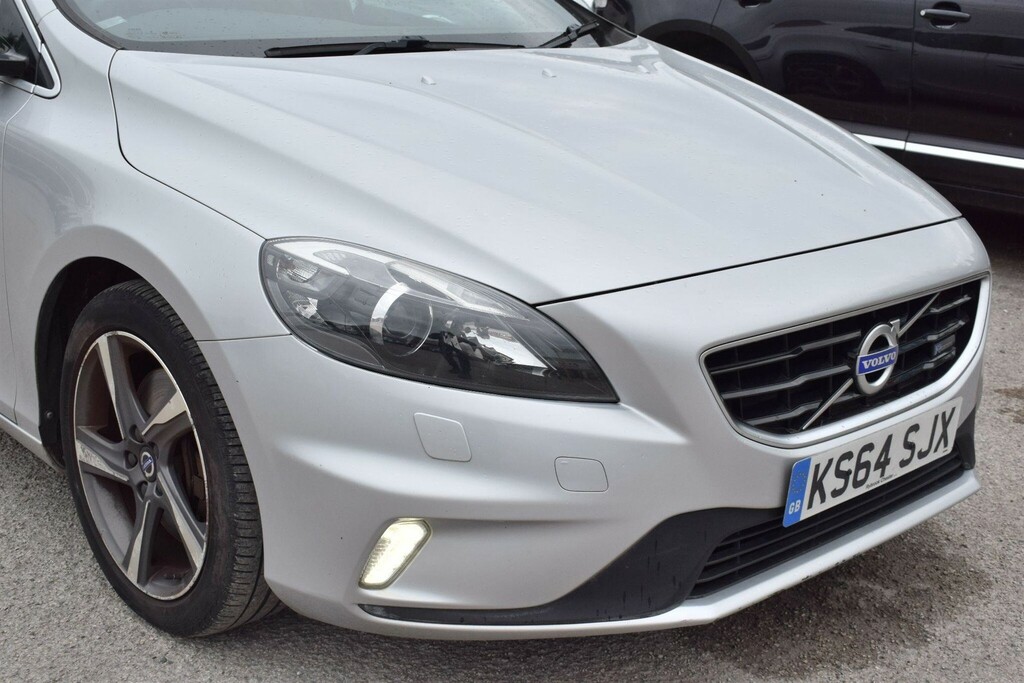 Volvo V40 1.6 D2 R-design Euro 5 Ss 2015 Grey #8