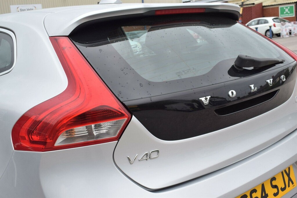 Volvo V40 1.6 D2 R-design Euro 5 Ss 2015 Grey #9