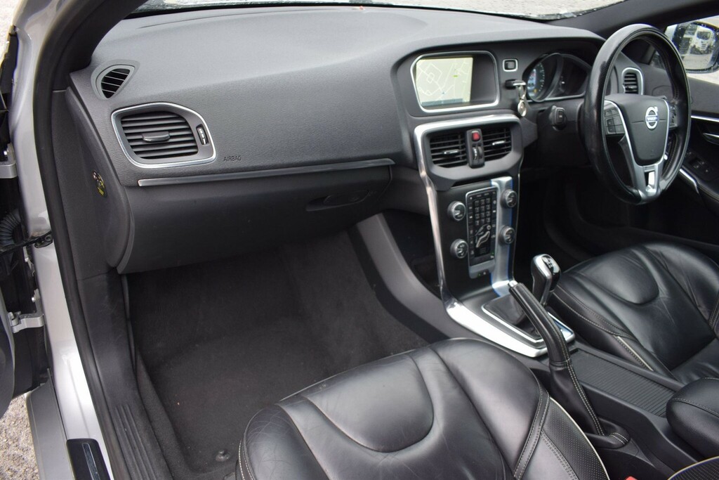 Volvo V40 1.6 D2 R-design Euro 5 Ss 2015 Grey #20