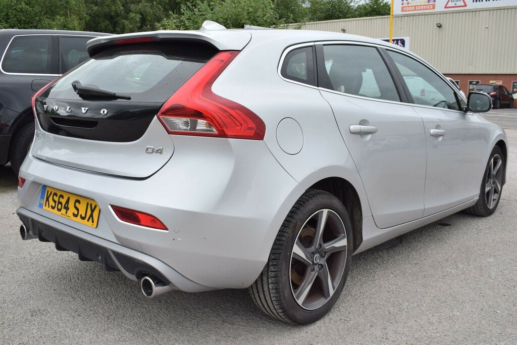 Volvo V40 Hatchback Silver #2