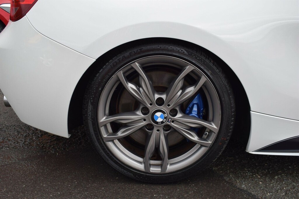 BMW 1 Series 1.6L M Sport Blue #18