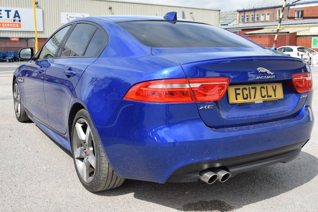 Jaguar XE 2.0D 240 R-sport Awd Black #14
