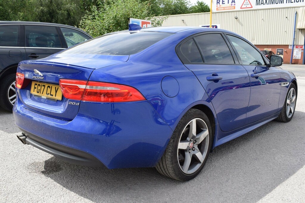 Jaguar XE 2.0D 240 R-sport Awd Black #10