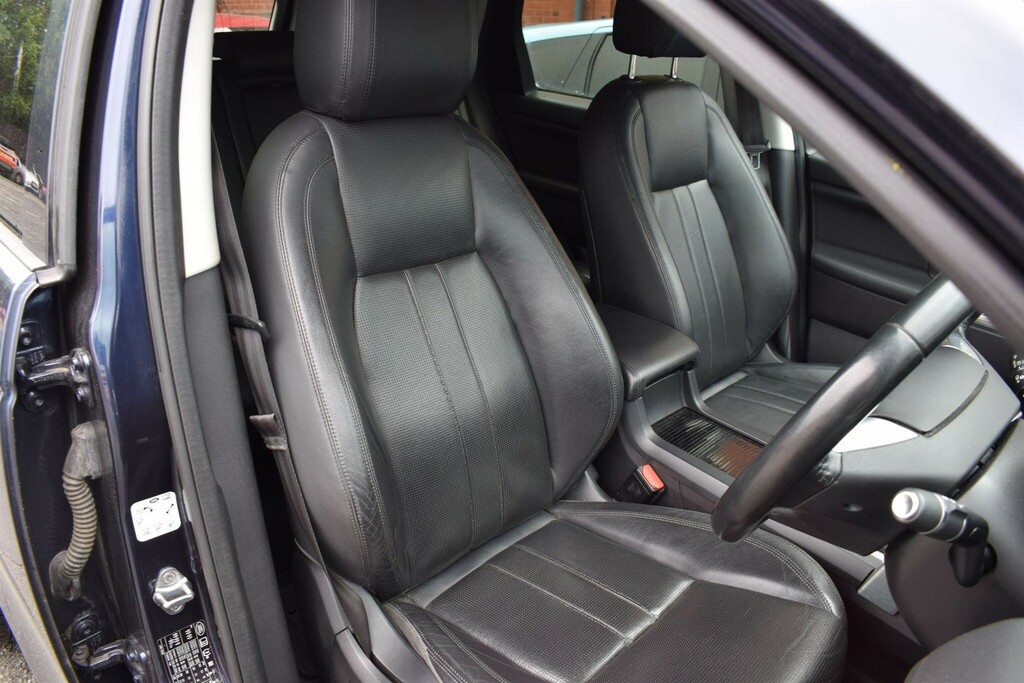 Land Rover Discovery Sport Automatic Grey #35