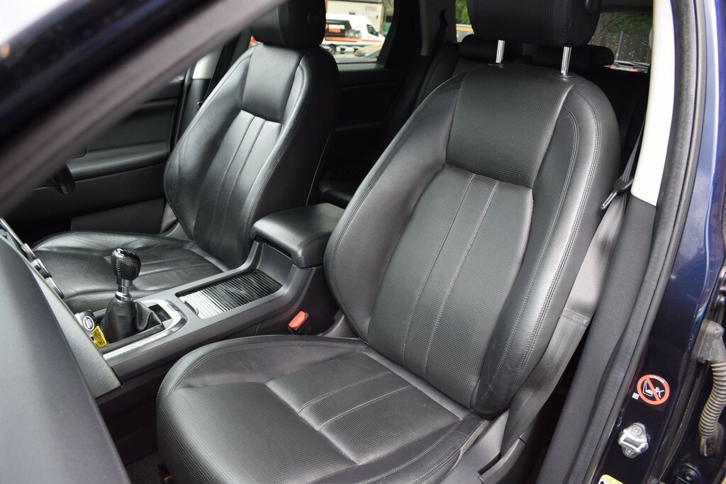 Land Rover Discovery Sport Automatic Grey #28