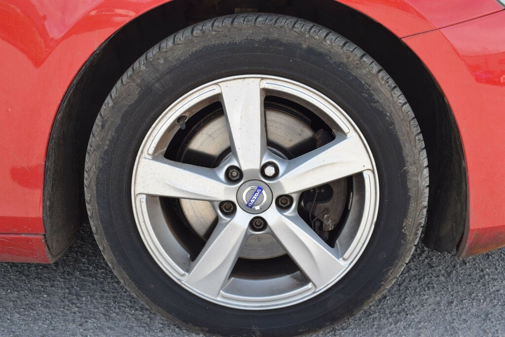 Volvo V40 2.0 D2 R-design Lux Euro 6 Ss White #8
