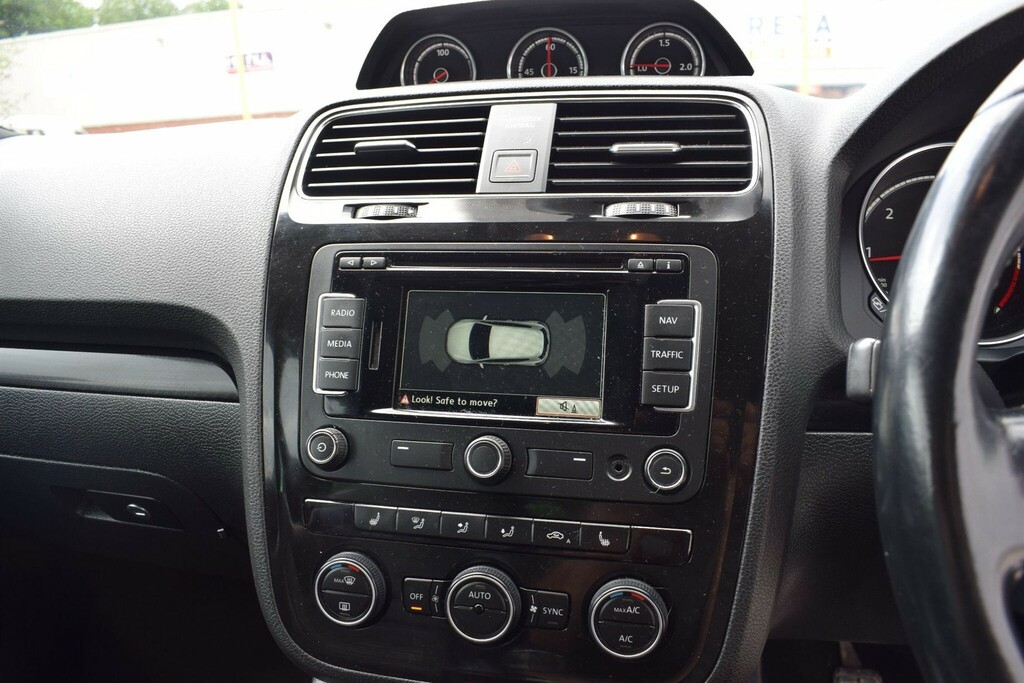 Volkswagen Scirocco 2.0 Tdi Bluemotion Tech R-line Euro 6 Ss Black #4