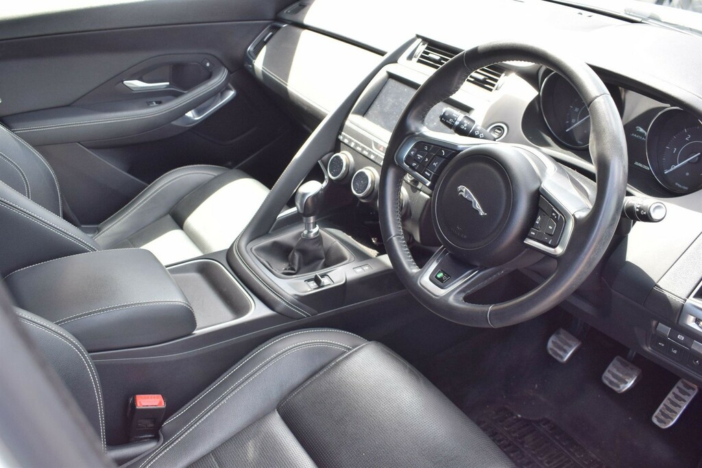 Jaguar E-Pace 2.0 D150 R-dynamic S Euro 6 Ss White #3