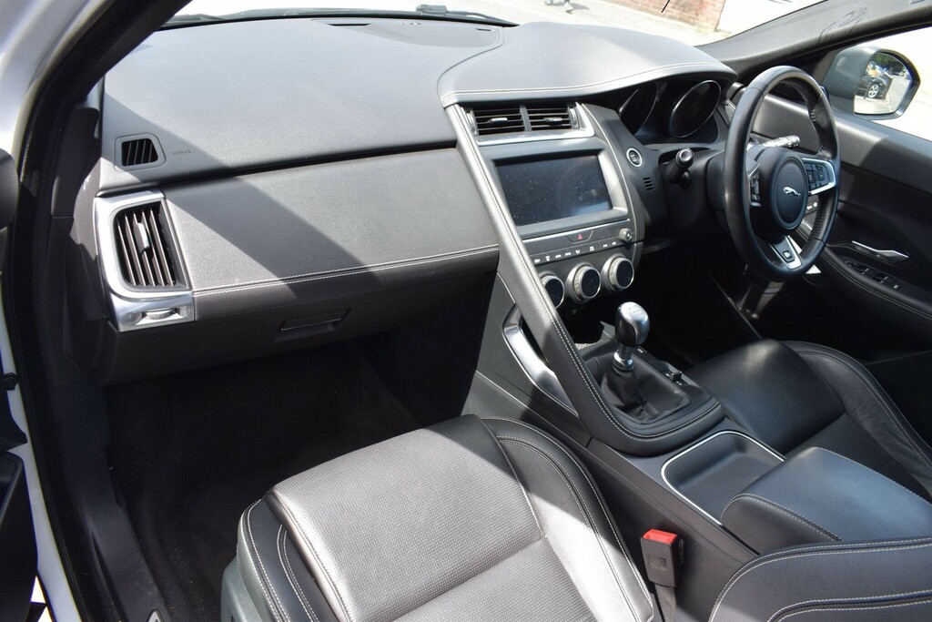 Jaguar E-Pace 2.0 R-dynamic Hse - 2019 19 Grey #28