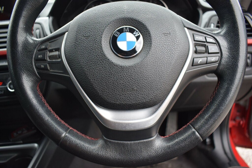 BMW 3 Series Saloon Blue #30