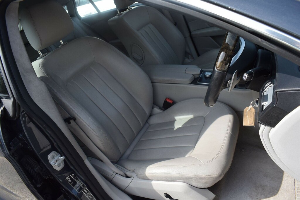 Mercedes-Benz CLS Cls350 Cdi V6 Blueefficiency Grey #23