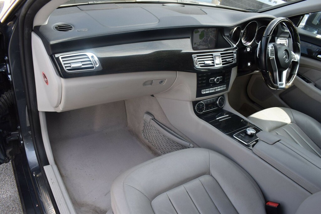 Mercedes-Benz CLS Cls350 Cdi V6 Blueefficiency Grey #22