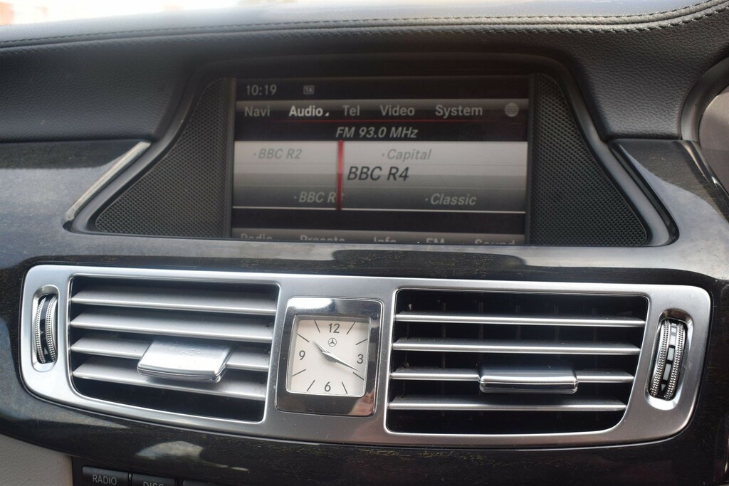 Mercedes-Benz CLS Cls350 Cdi V6 Blueefficiency Grey #38