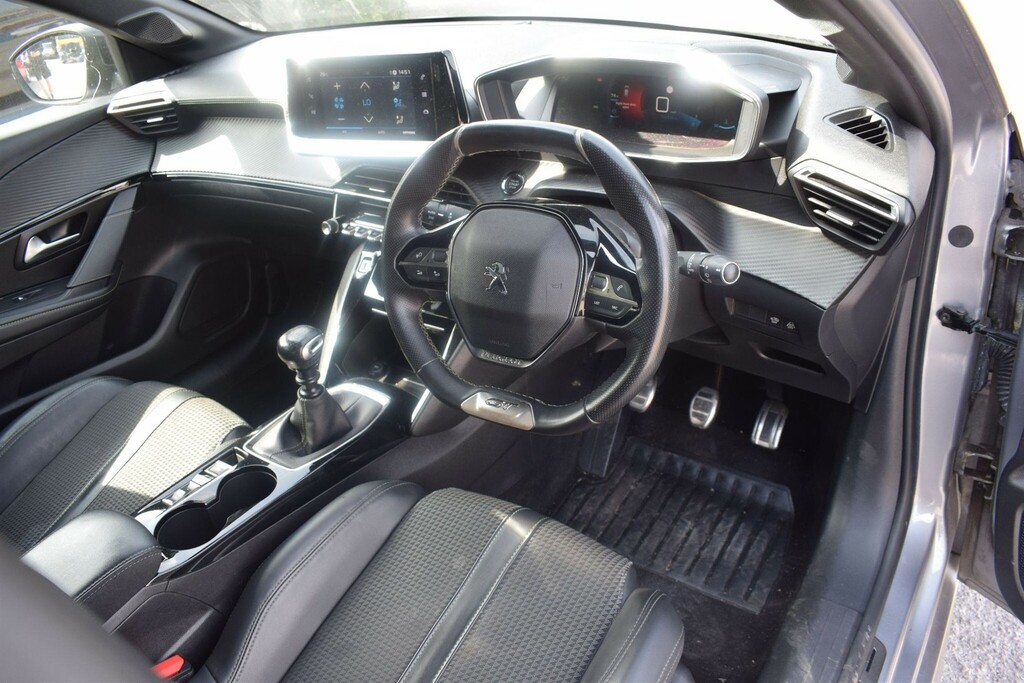 Peugeot 208 1.5 Bluehdi Gt Line Euro 6 Ss Grey #3