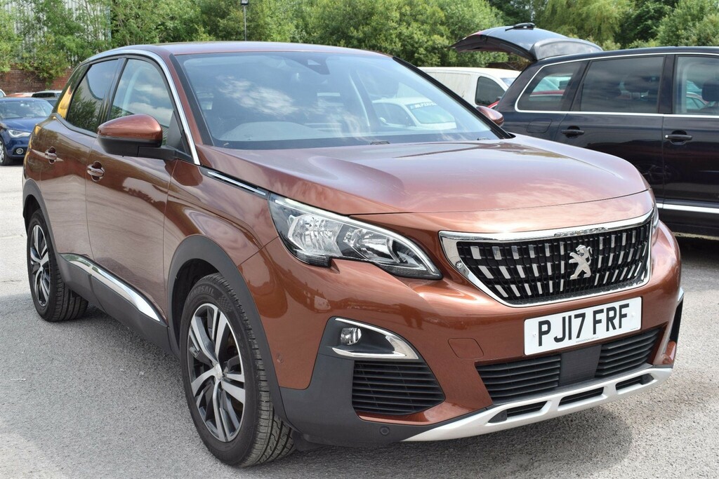 Peugeot 3008 1.2 Puretech Allure Euro 6 Ss Brown