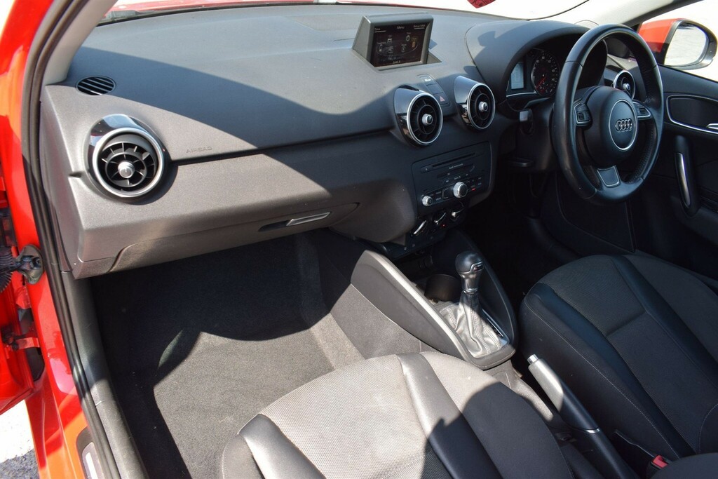 Audi A1 1.6 1.6 Tdi S Line Euro 6 Ss Red #18